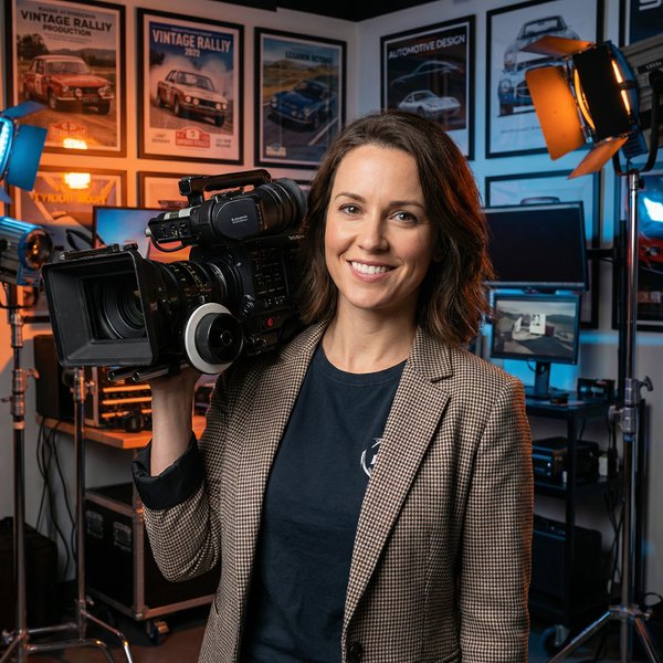 呦呦视频视频导演